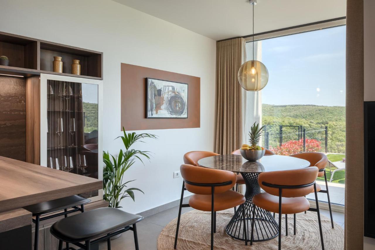 Royal Hilltop Residence Labin  Esterno foto
