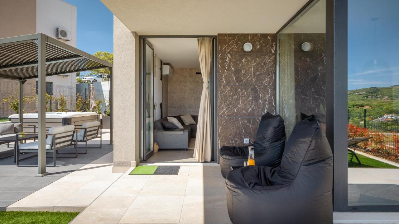 Royal Hilltop Residence Labin  Esterno foto