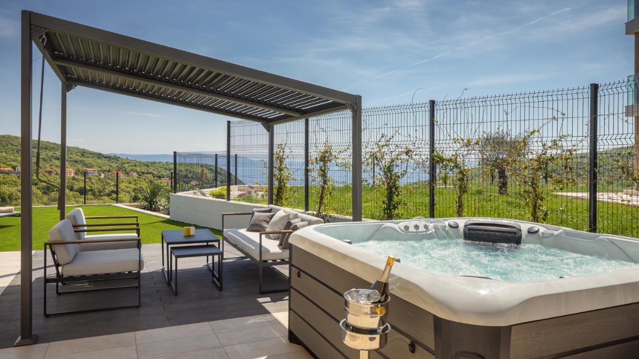 Royal Hilltop Residence Labin  Esterno foto