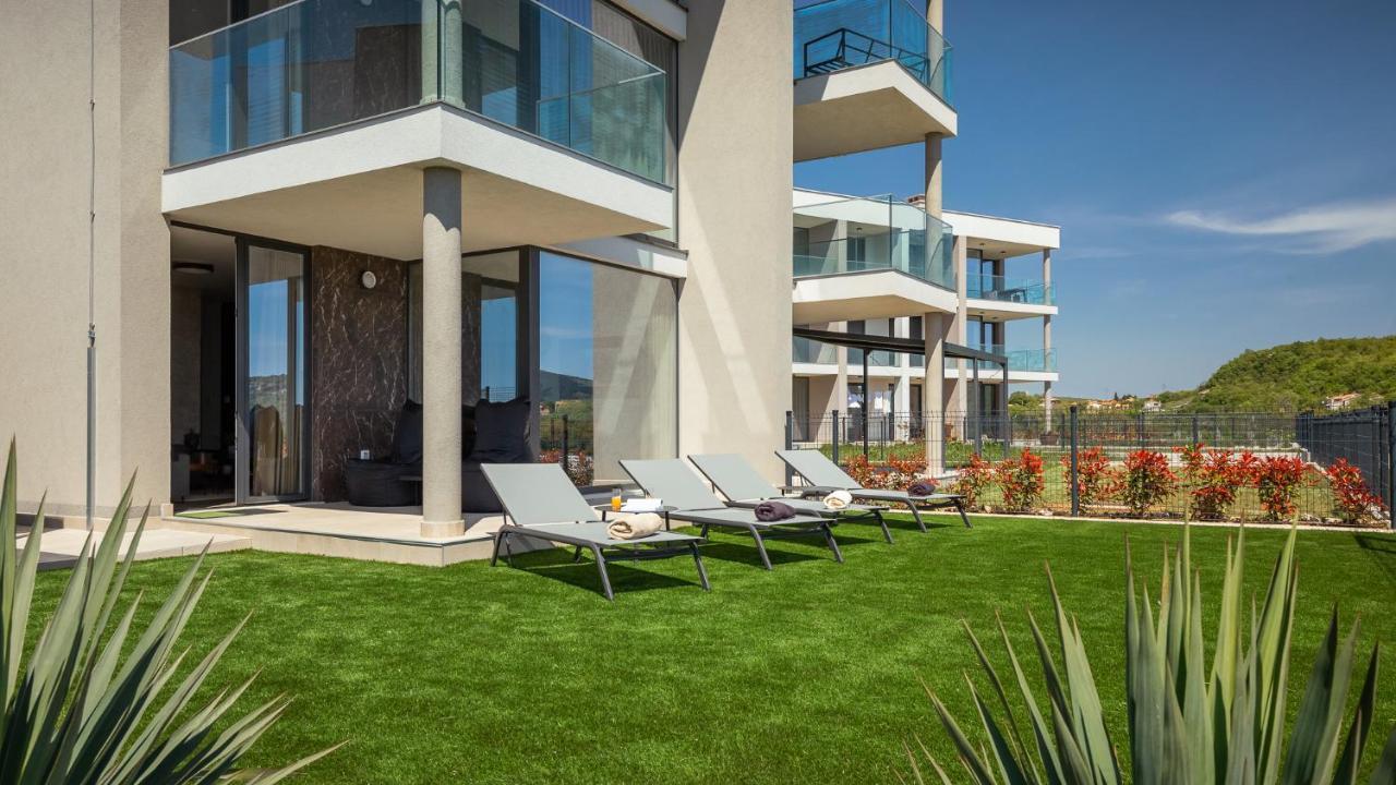 Royal Hilltop Residence Labin  Esterno foto