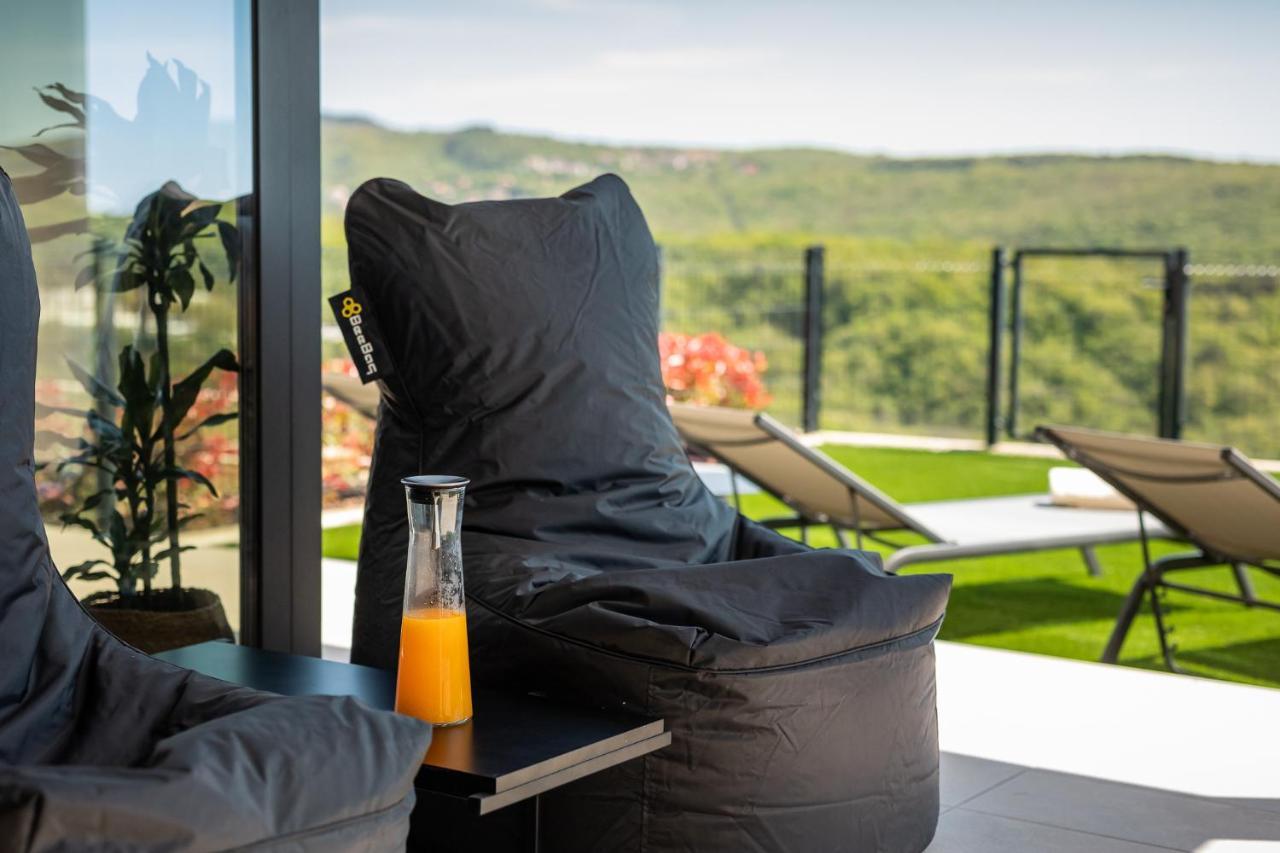 Royal Hilltop Residence Labin  Esterno foto