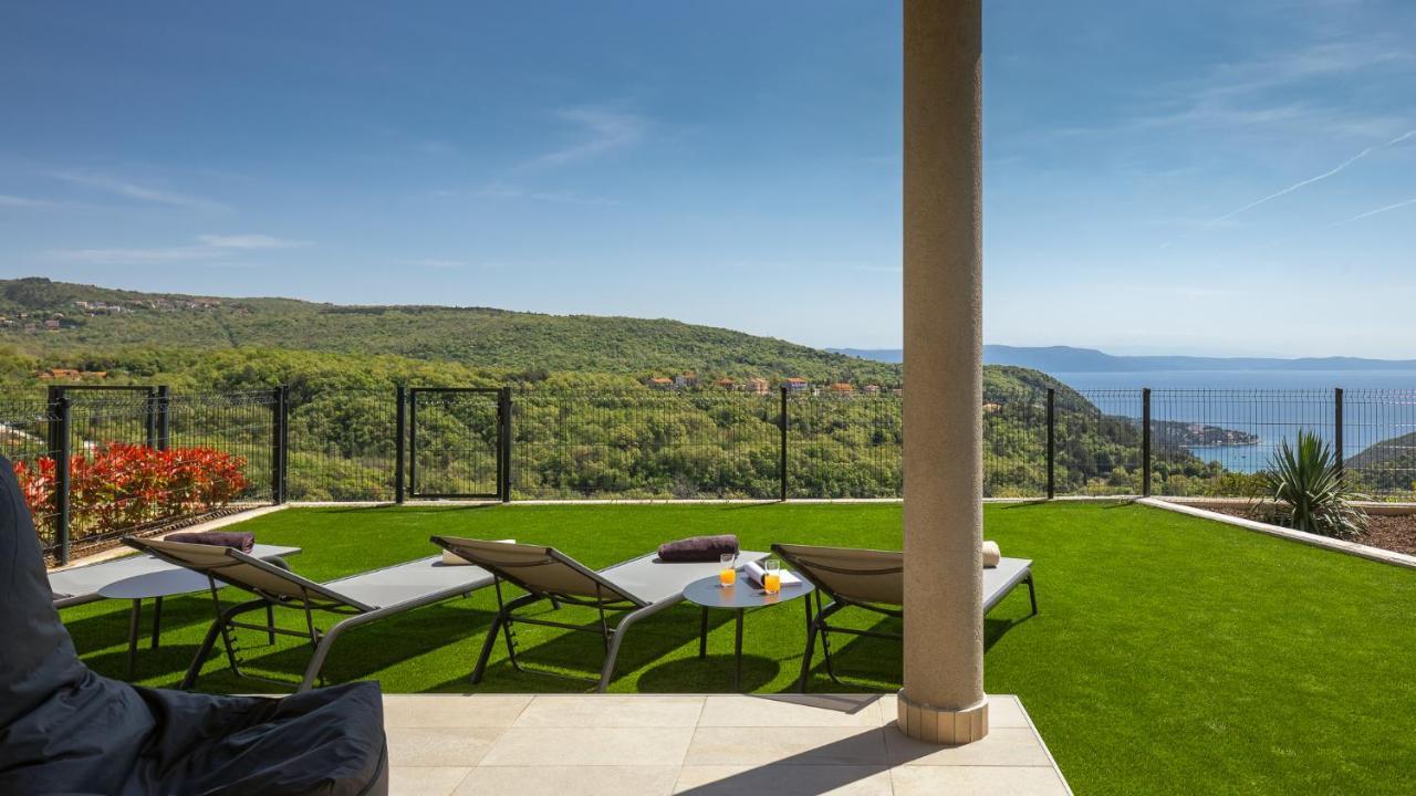 Royal Hilltop Residence Labin  Esterno foto